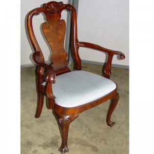 Used-Guest-Chair---Wood-Tra